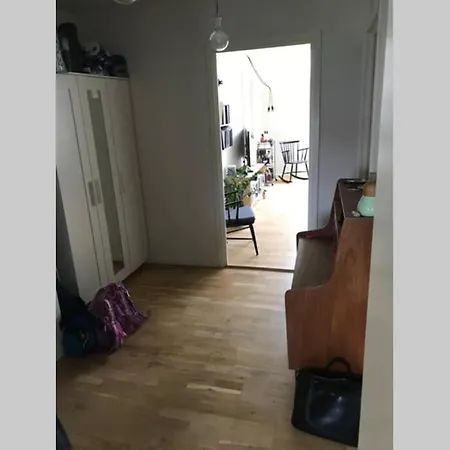 Lejlighed 20 Min. Fra Kobenhavn Centrum *